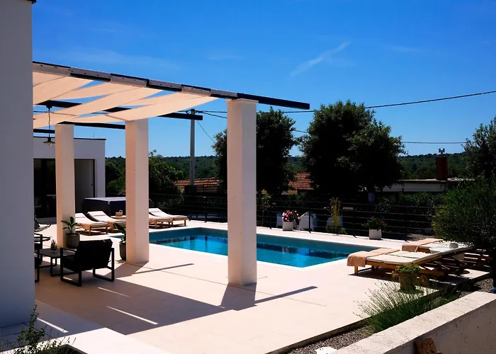 Villa Thora Podorljak